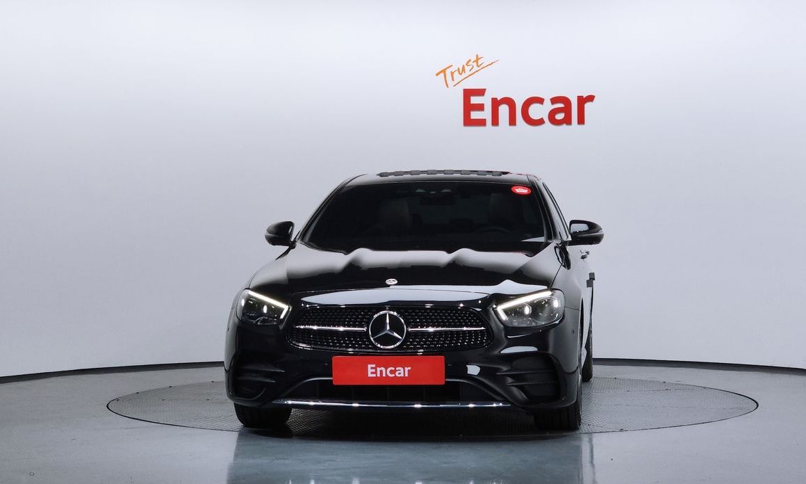 Mercedes-Benz E-Class E250 AMG Line, 2023