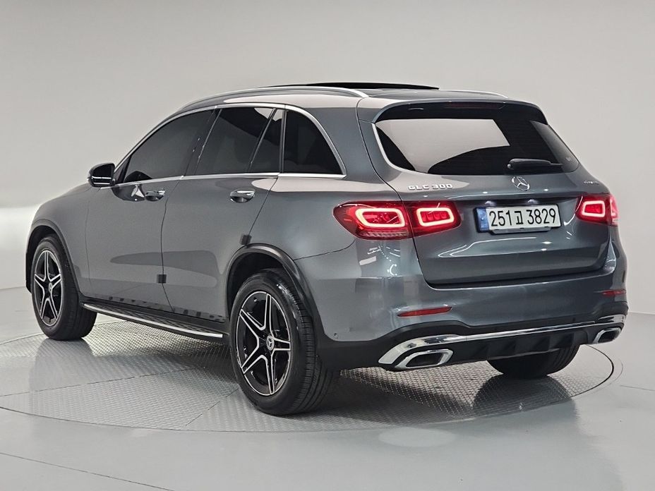 Mercedes-Benz GLC-Class GLC300 4MATIC, 2022