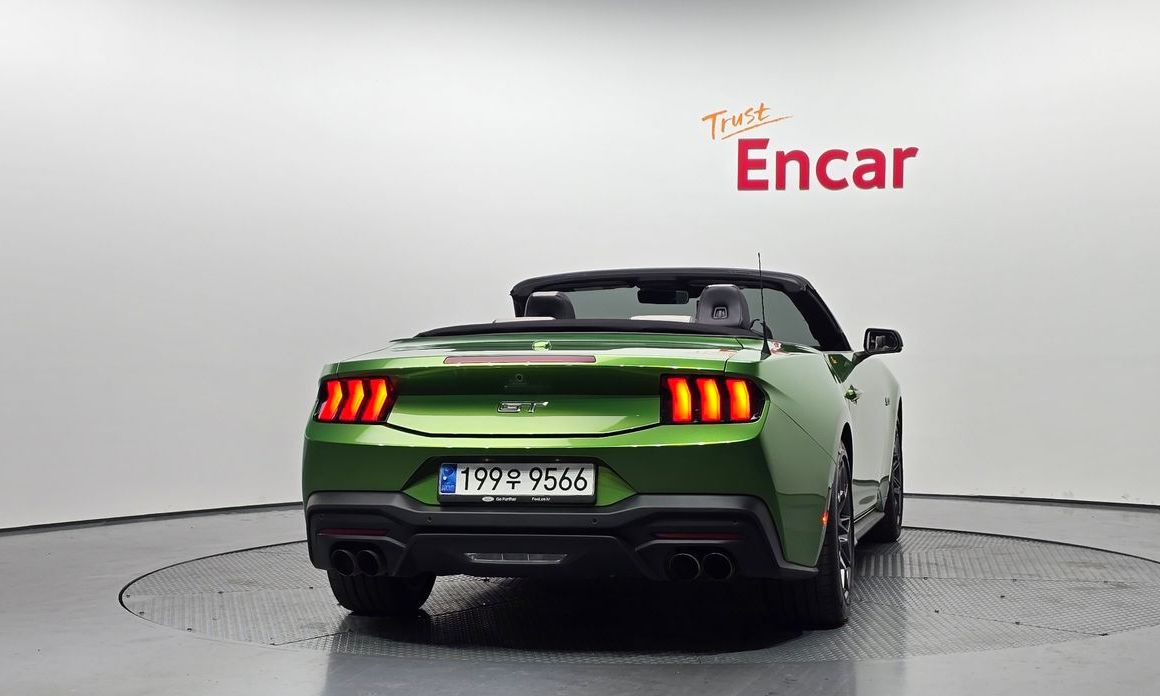 Ford Mustang 5.0 GT Premium Convertible, 2024