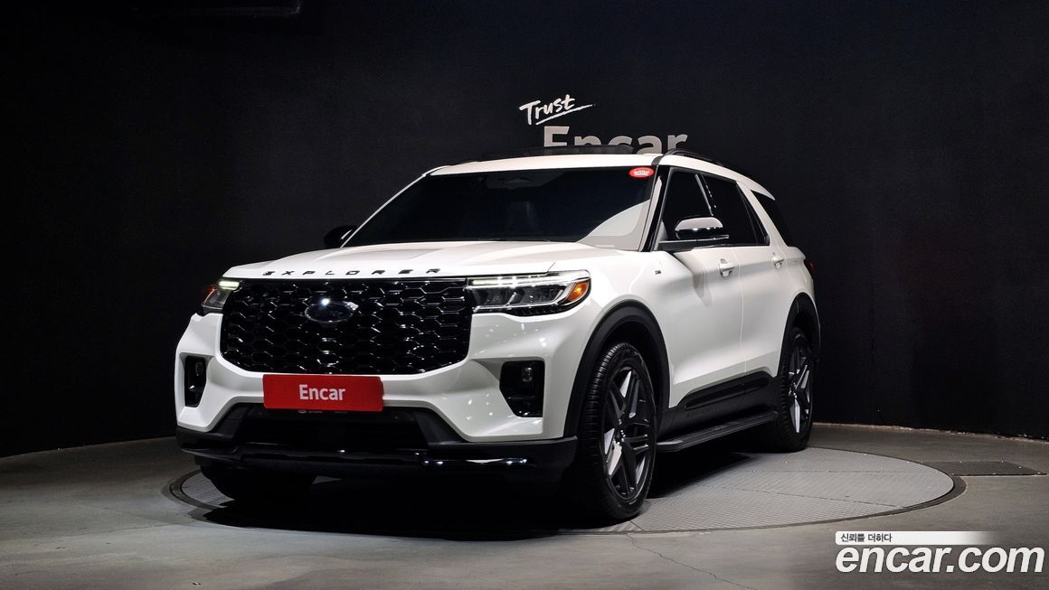 Ford Explorer 2.3 ST-Line 4WD, 2025