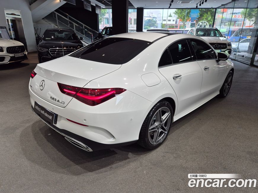 Mercedes-Benz CLA-Class CLA250 4MATIC, 2025