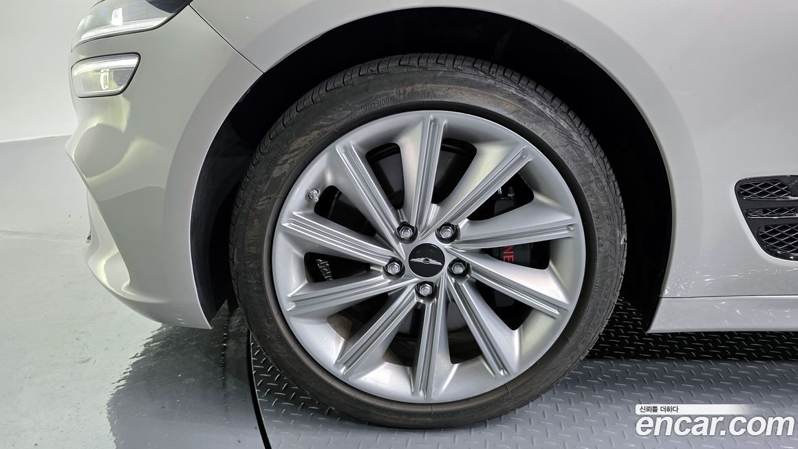 Genesis G70 Gasoline 2.5T 2WD, 2024