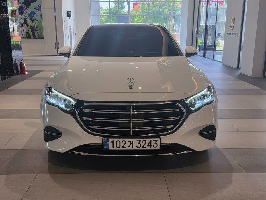 Mercedes-Benz E-Class E220d 4MATIC Exclusive, 2024