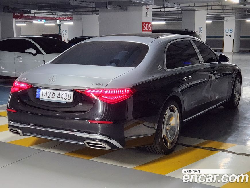 Mercedes-Benz S-Class Maybach S580 4MATIC, 2024