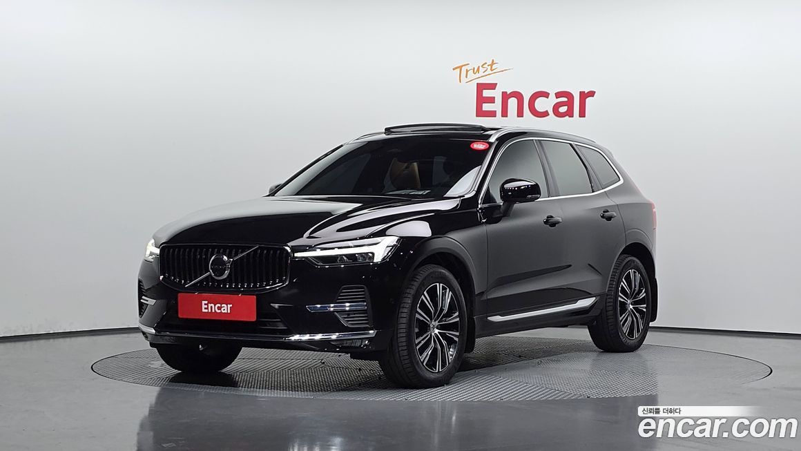 Volvo XC60 B5 Inscription, 2022