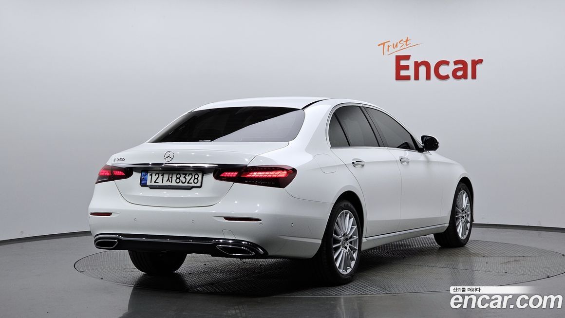 Mercedes-Benz E-Class E250 Exclusive, 2022