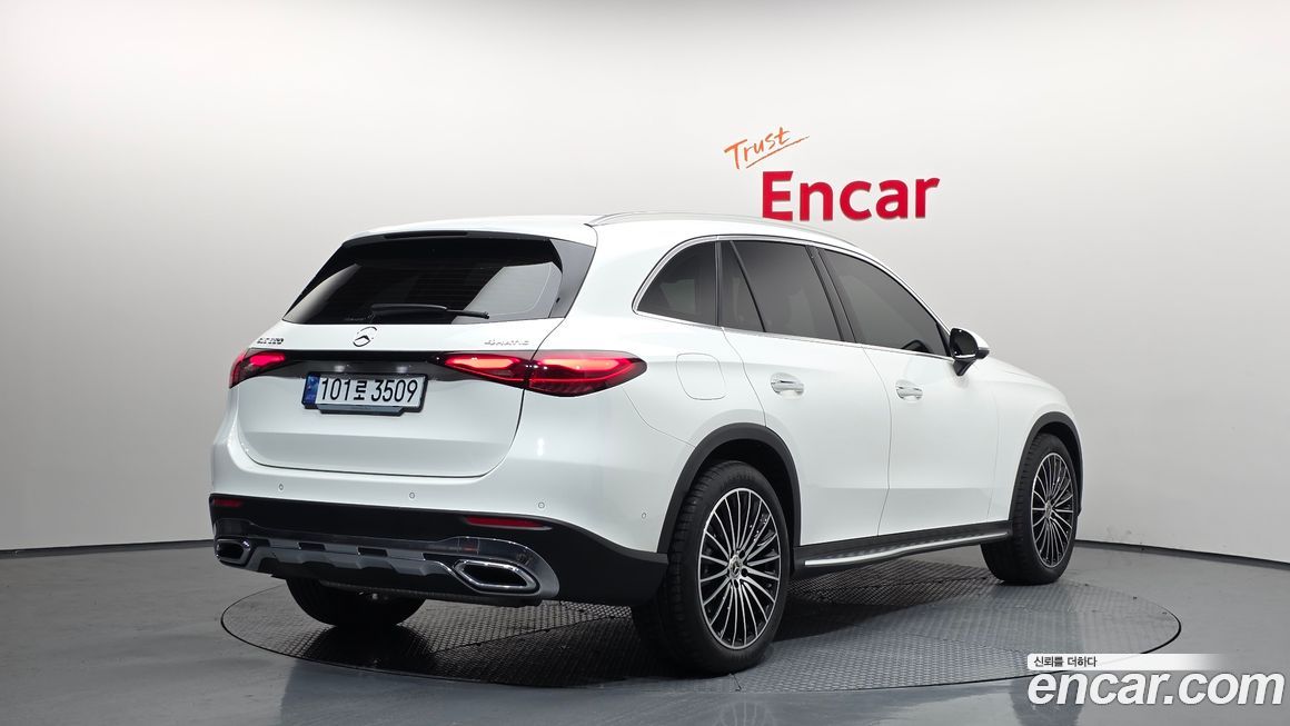 Mercedes-Benz GLC-Class GLC 300 4MATIC Avantgarde, 2025