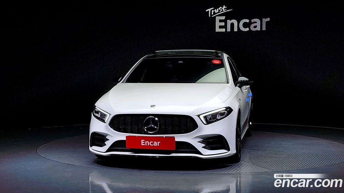 Mercedes-Benz A-Class AMG A35 4MATIC Sedan, 2023