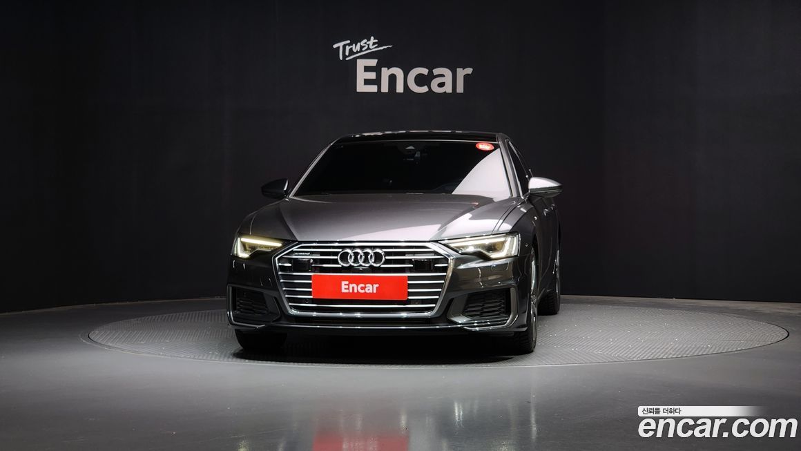 Audi A6 45 TFSI Quattro Premium, 2022