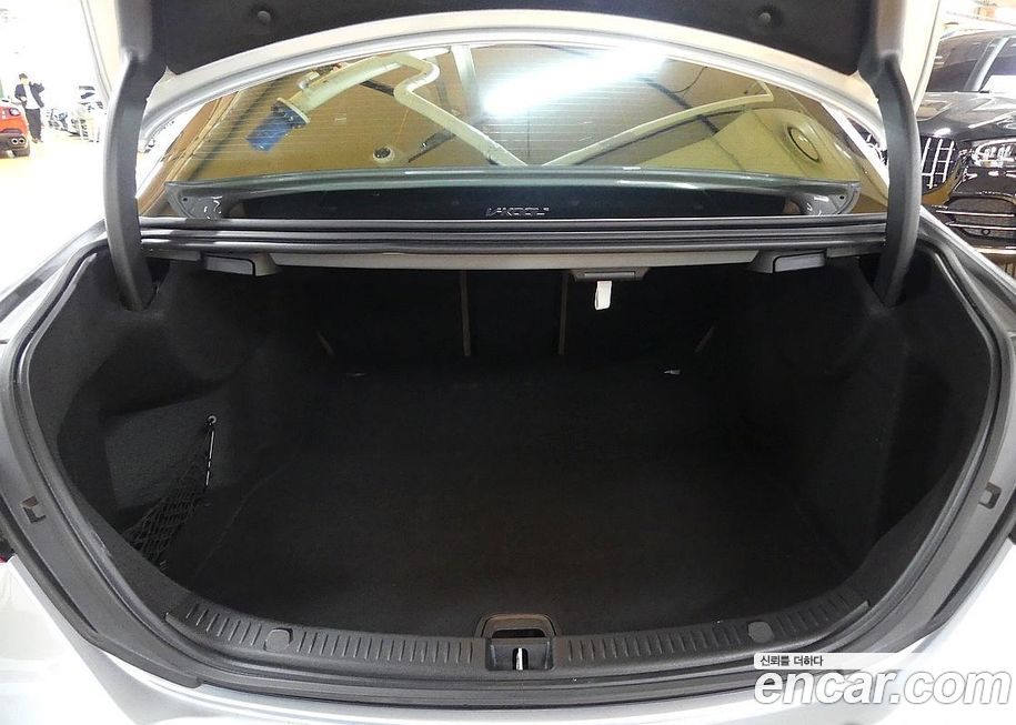 Mercedes-Benz E-Class E350 4MATIC Avantgarde, 2022