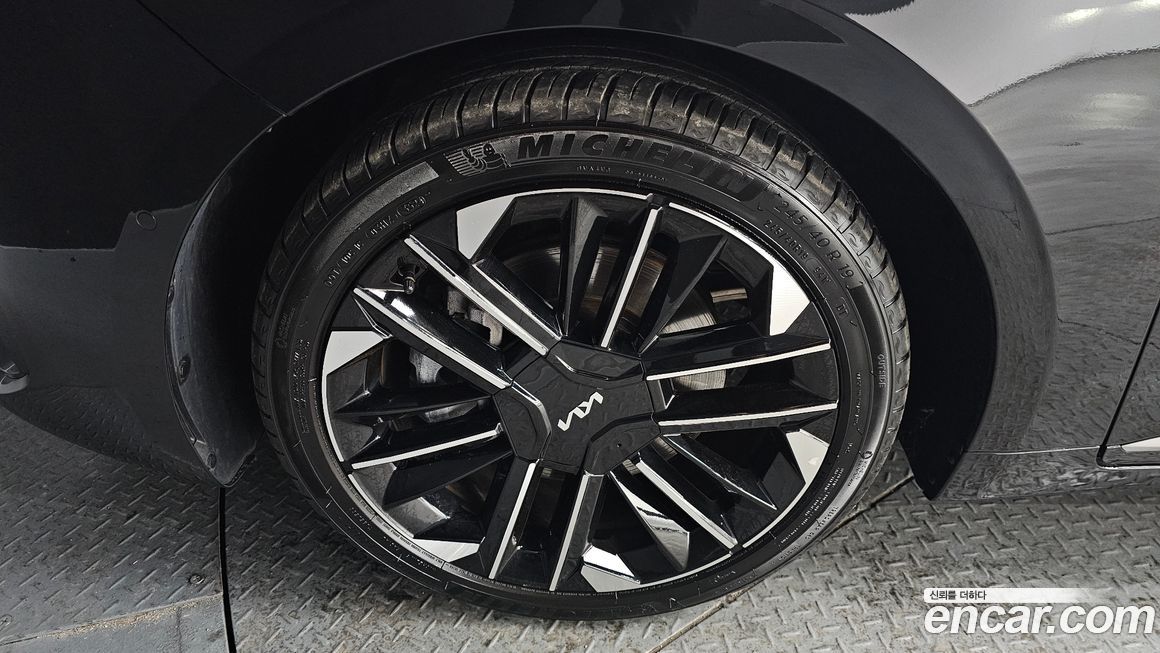 Kia K8 2.5 Gasoline 2WD, 2025