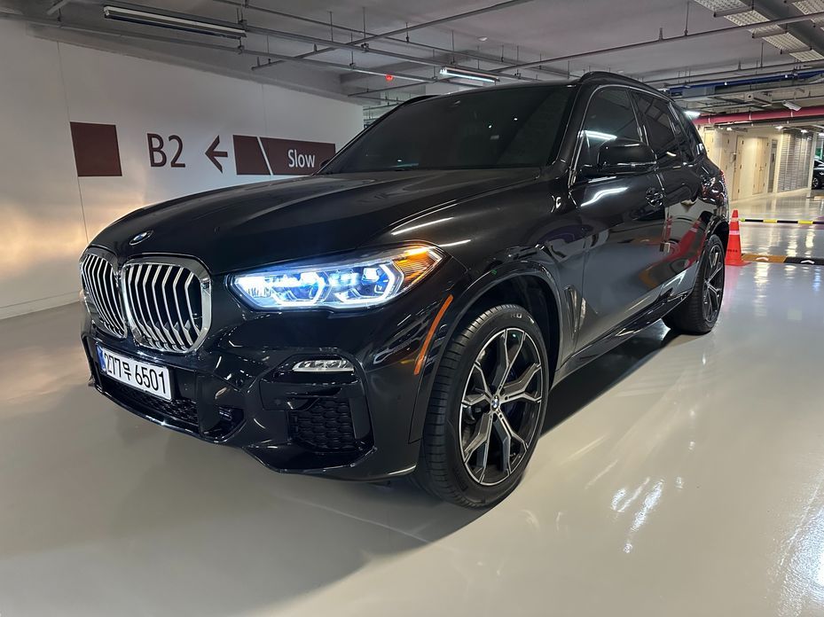 BMW X5 M50i, 2021