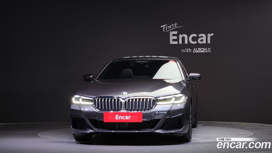 BMW 5-Series 520i M Sport, 2023