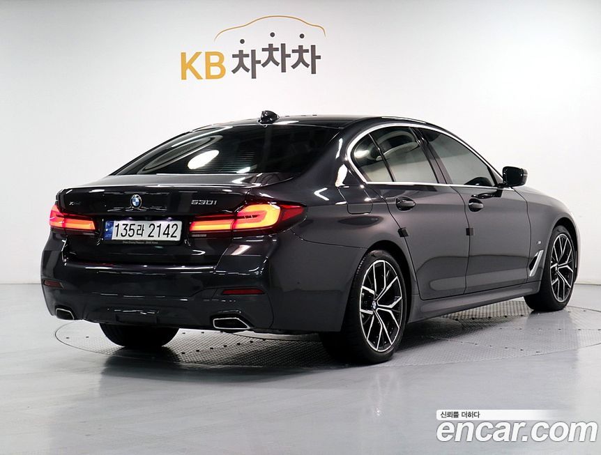 BMW 5-Series 530i xDrive M Sport Package, 2022