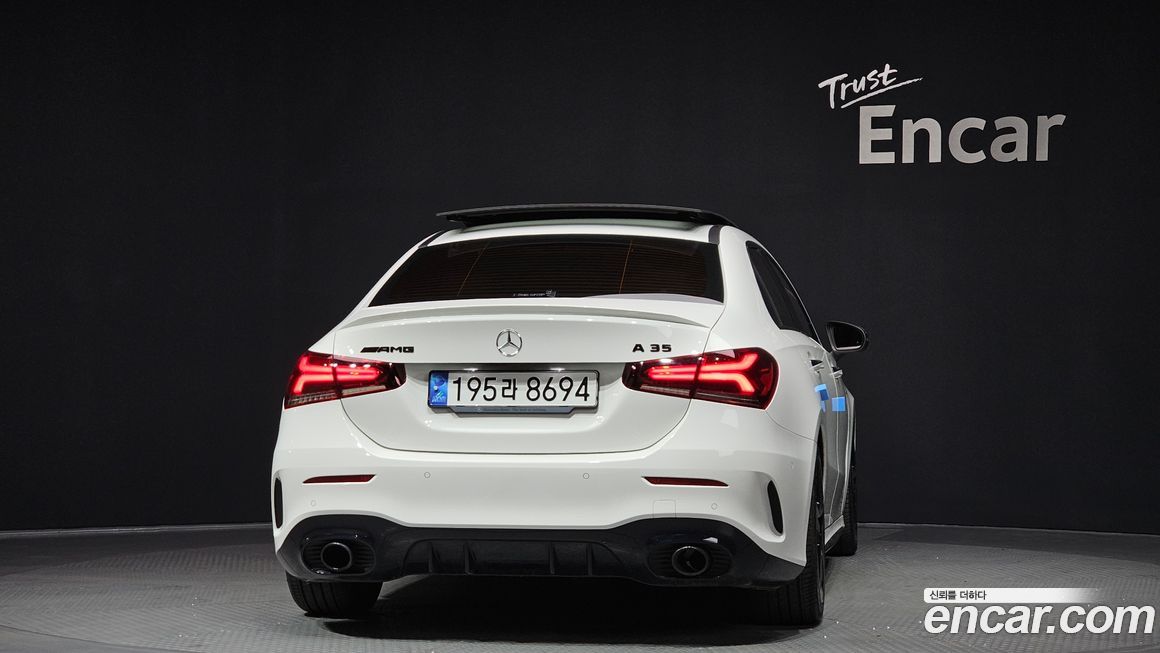 Mercedes-Benz A-Class AMG A35 4MATIC Sedan, 2022