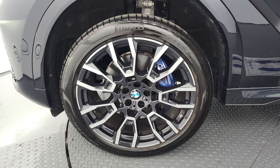 BMW X6 xDrive40i M Sport, 2025