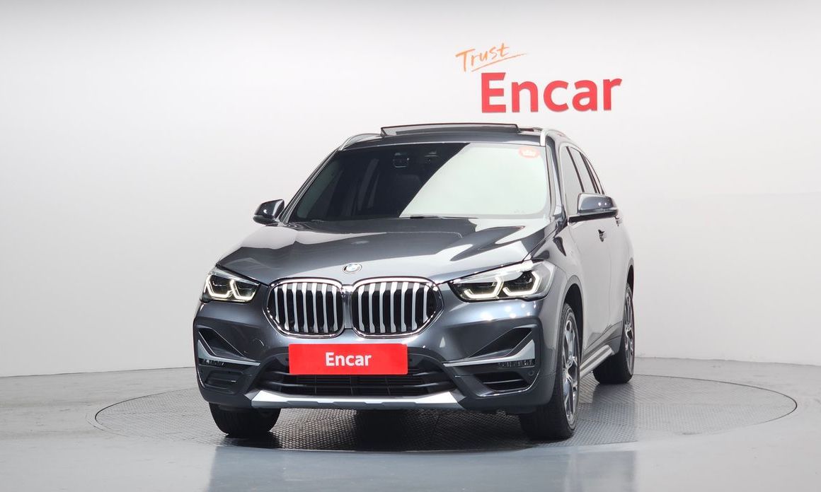 BMW X1 xDrive 20i xLine, 2022