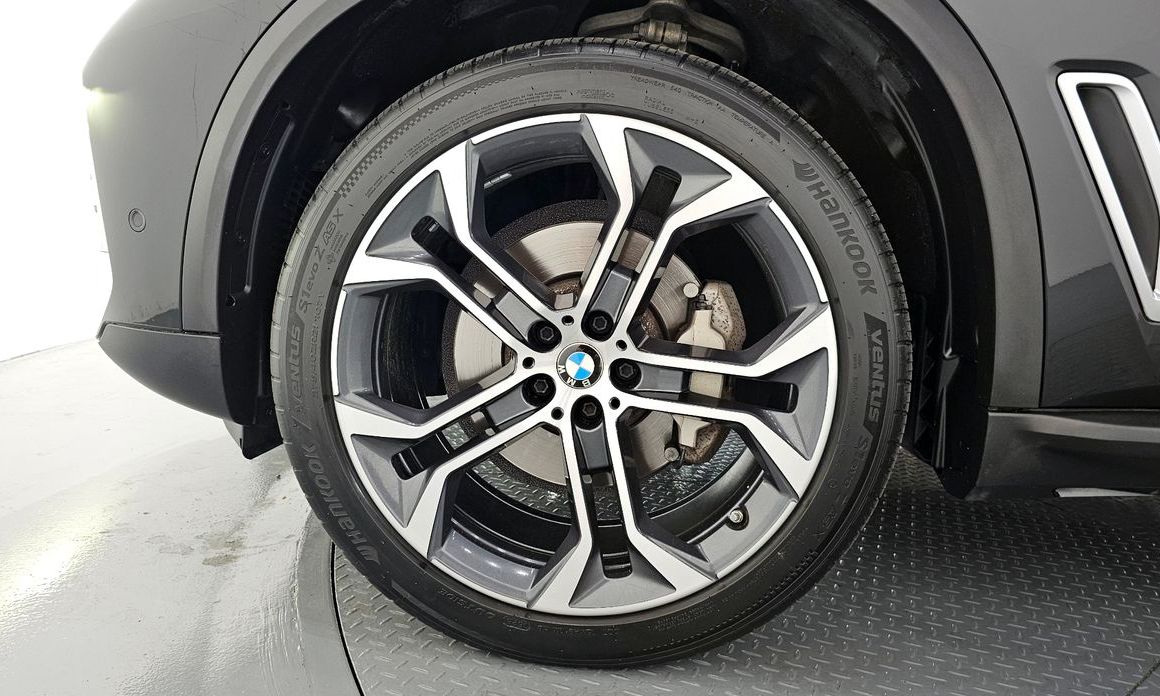 BMW X5 xDrive 40i M Sport, 2023