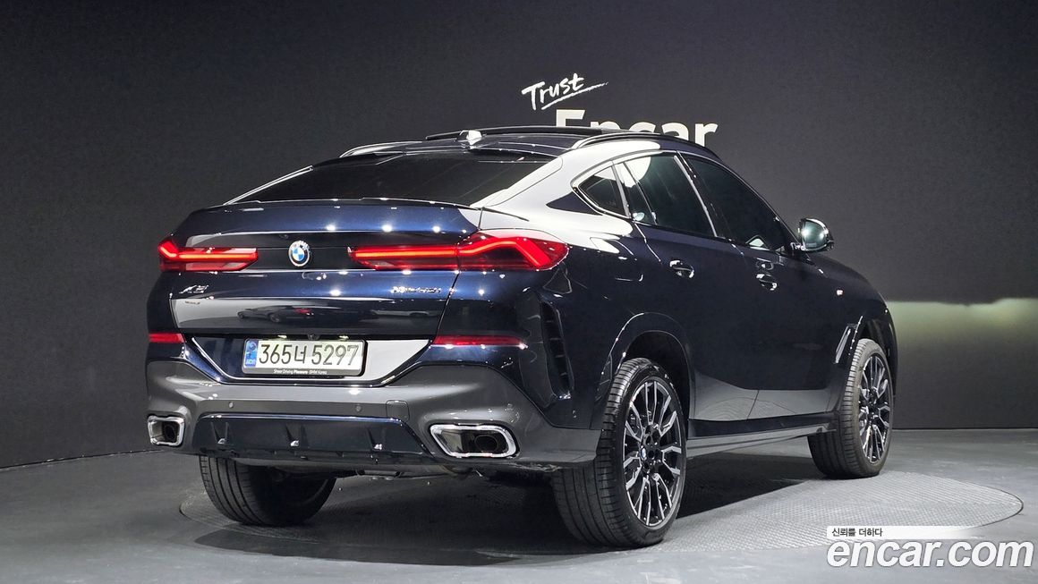 BMW X6 xDrive40i M Sport, 2025