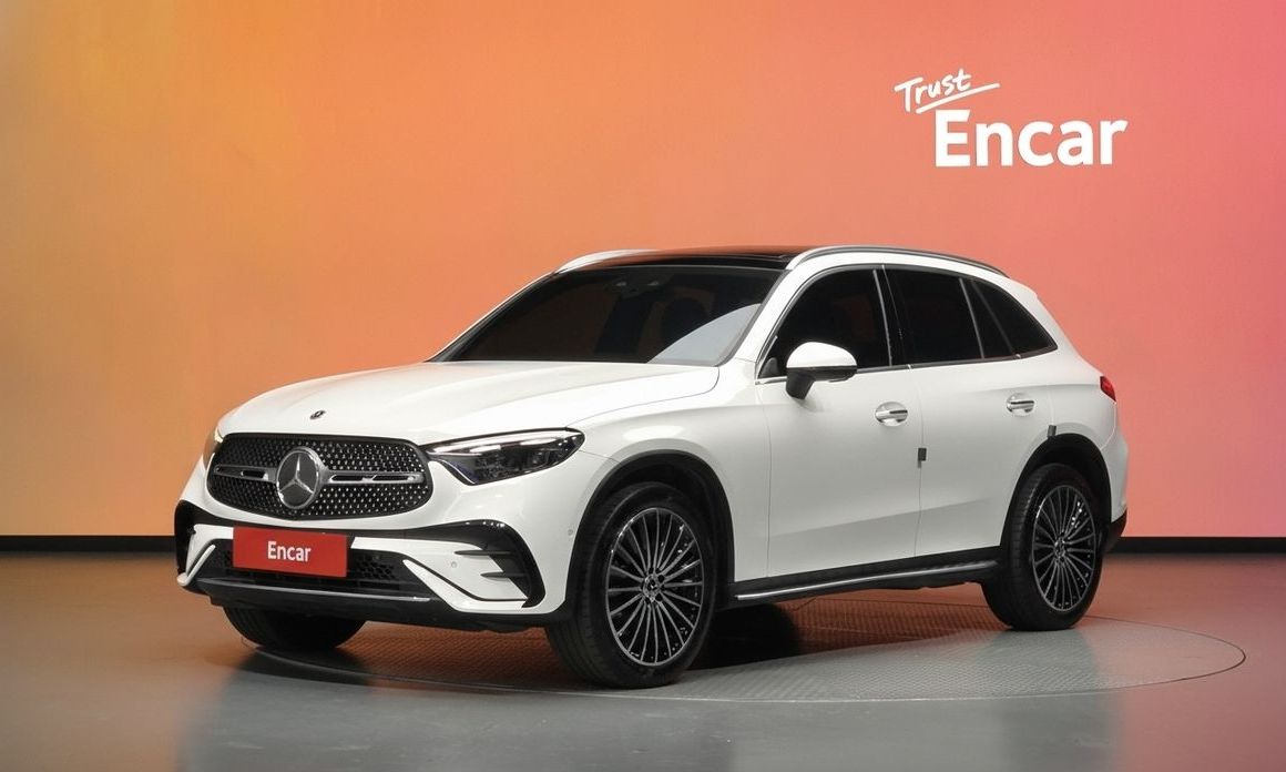 Mercedes-Benz GLC-Class GLC300 4MATIC AMG Line, 2024