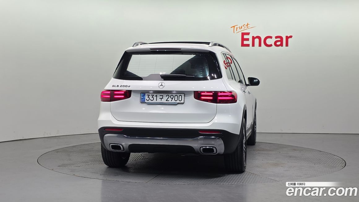 Mercedes-Benz GLB-Class GLB200 d, 2024