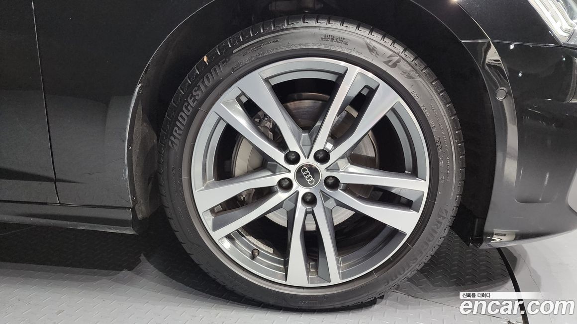 Audi A6 45 TFSI Premium, 2023