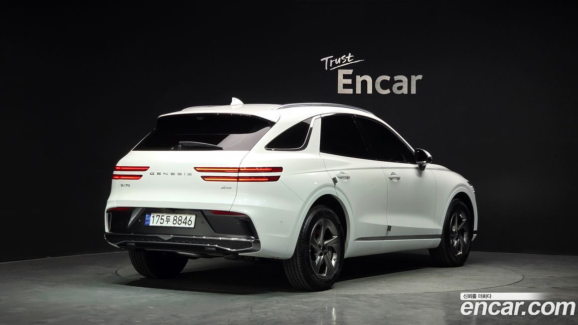 Genesis GV70 2.5T Gasoline AWD, 2025