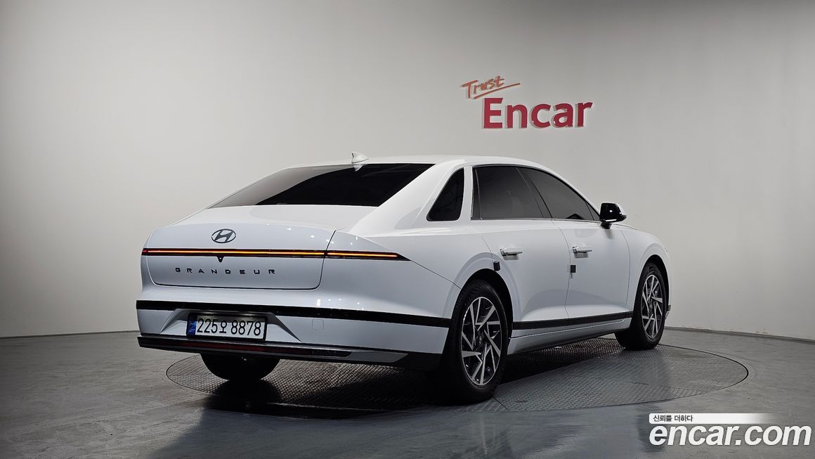 Hyundai Grandeur 2,5 Gasoline 2WD, 2023