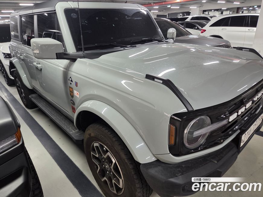 Ford Bronco 2.3 Outer Banks, 2024