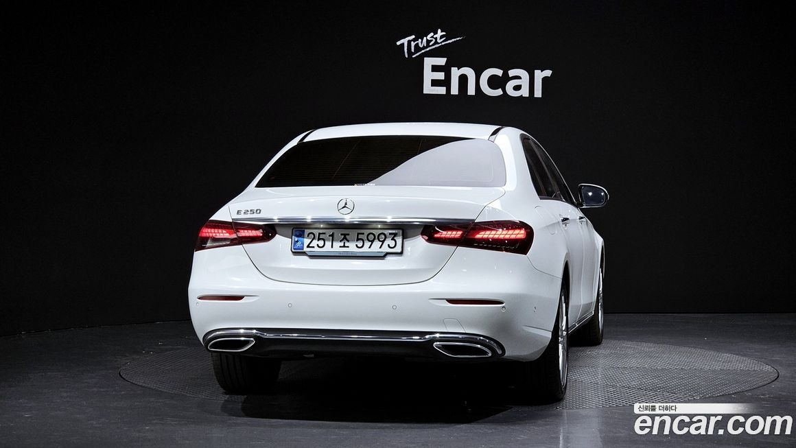 Mercedes-Benz E-Class E250 Exclusive, 2023