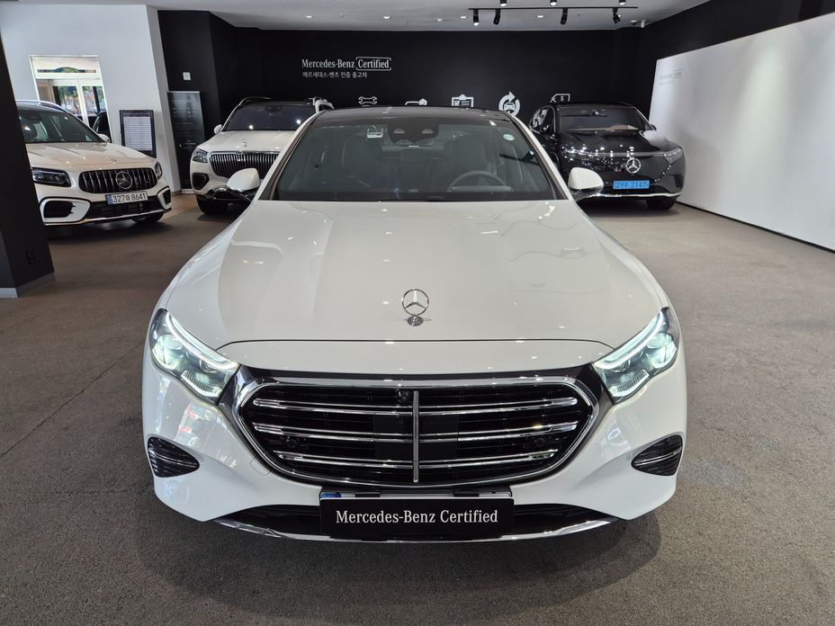 Mercedes-Benz E-Class E450 4MATIC Exclusive, 2025