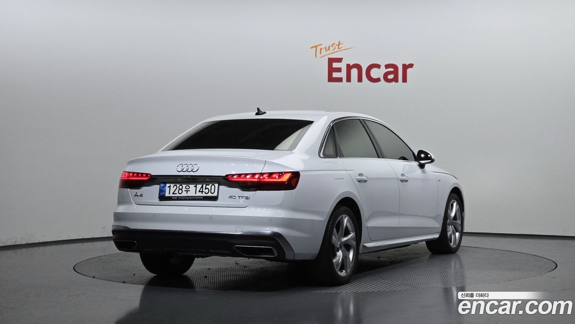 Audi A4 40 TFSI Premium, 2021