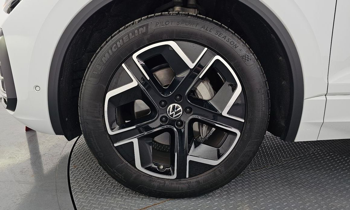 Volkswagen Touareg 3.0 TDI Prestige, 2024