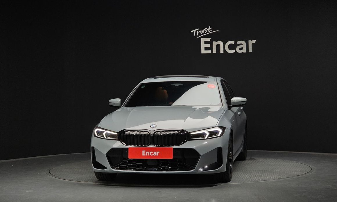 BMW 3-Series 320i M Sport, 2024
