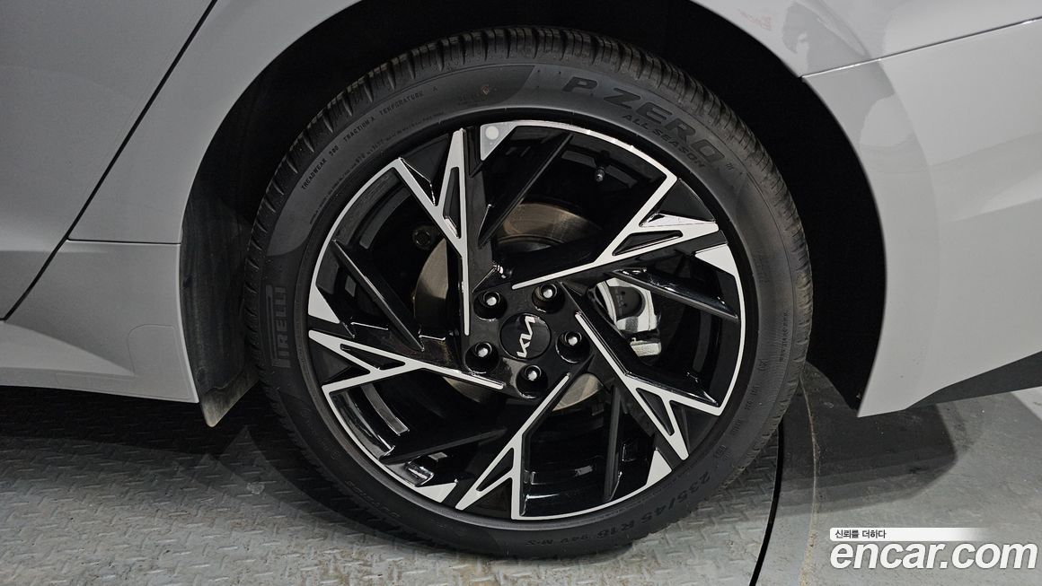 Kia K5 1.6 Turbo, 2024