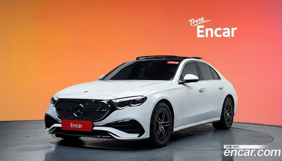 Mercedes-Benz E-Class E300 4MATIC AMG Line, 2024