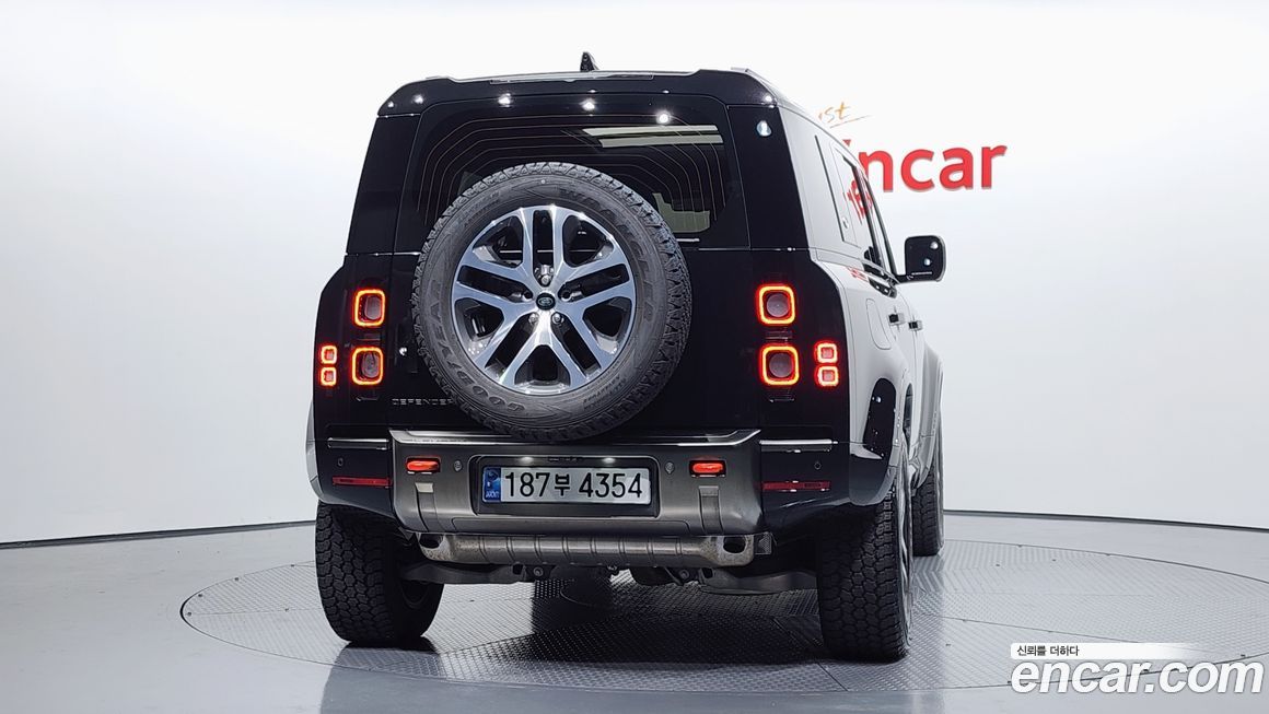 Land Rover Defender 110 P400 X, 2024