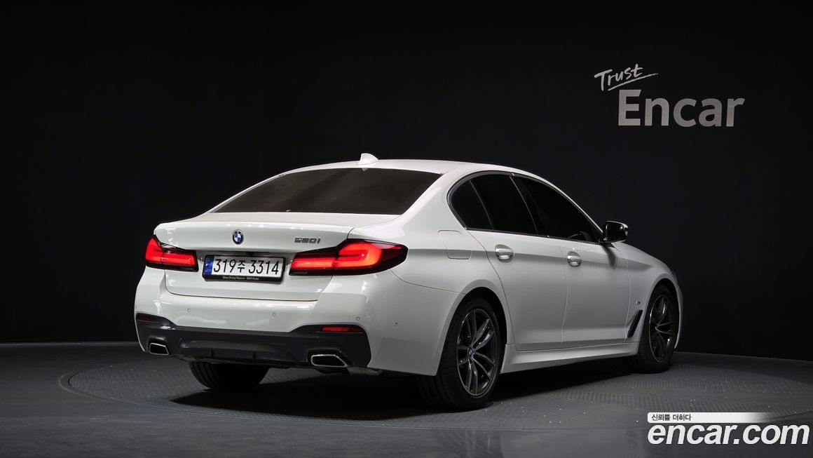 BMW 5-Series 520i M Sport, 2023