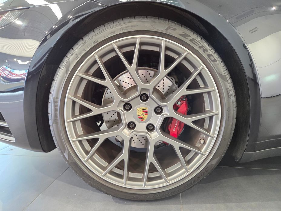 Porsche 911 Targa 4S, 2024