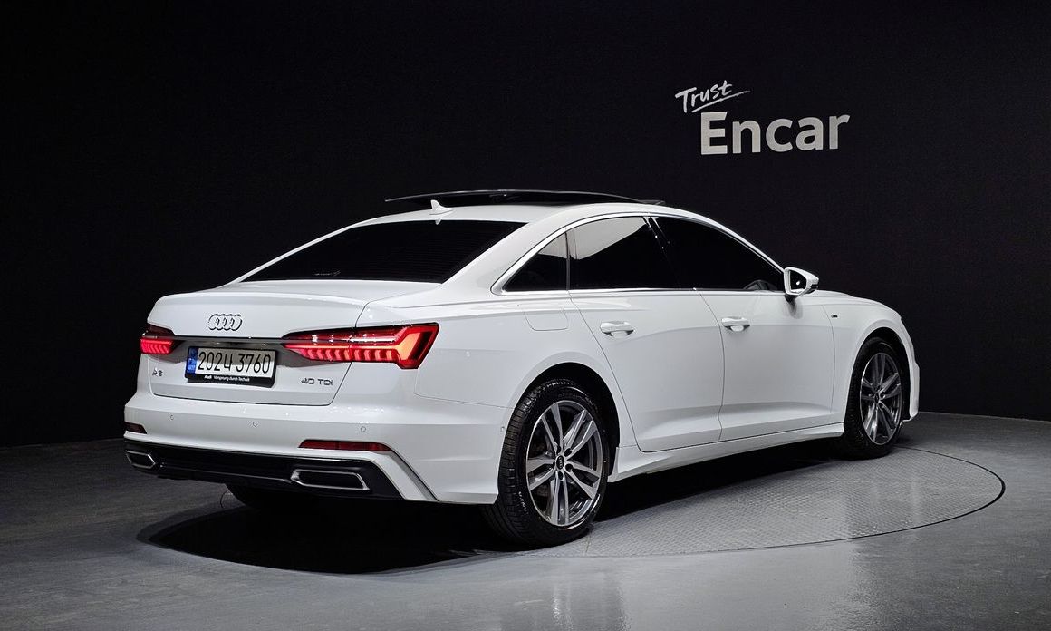 Audi A6 40 TDI Premium, 2022
