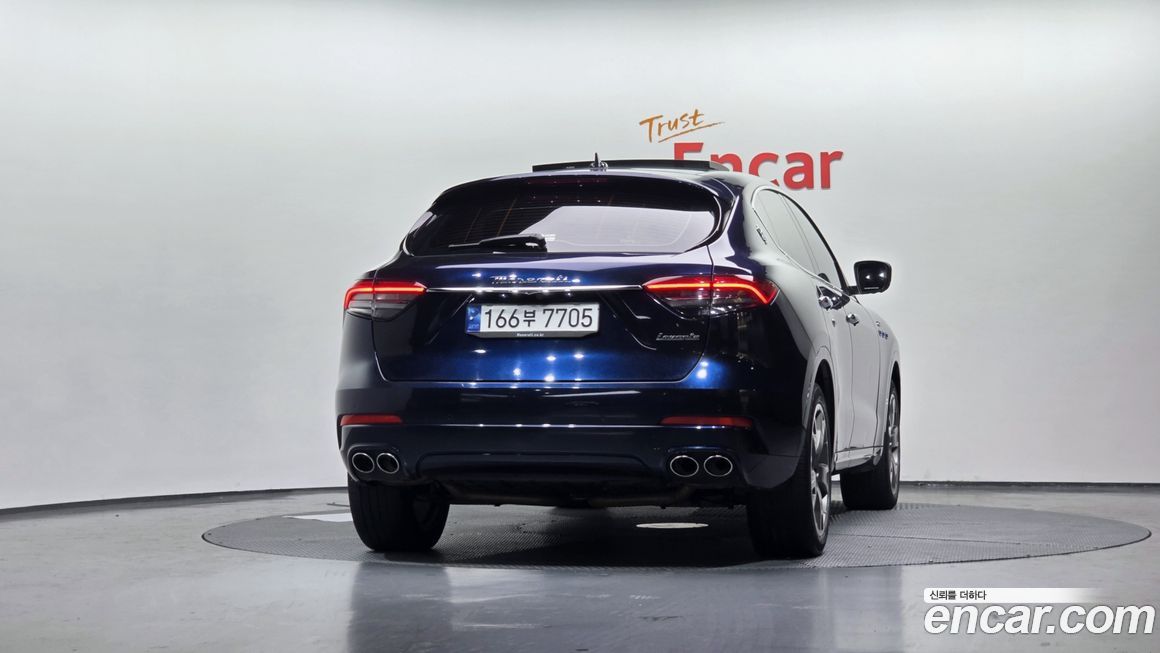 Maserati Levante 2.0 GT AWD, 2022