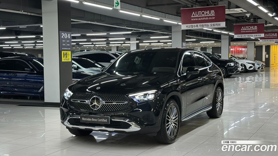 Mercedes-Benz GLC-Class GLC300 4MATIC Avnatgarde Coupe, 2025