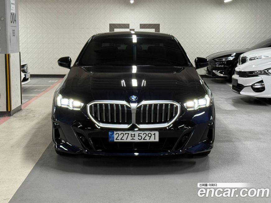 BMW 5-Series 523d M Sport, 2024
