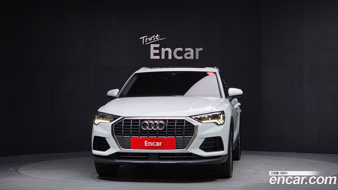 Audi Q3 35 TDI, 2025