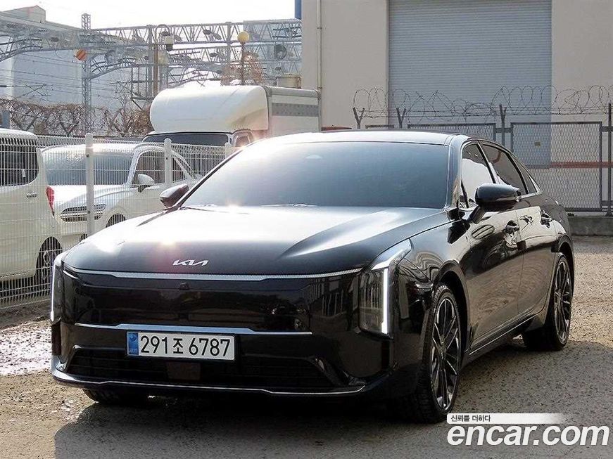 Kia K8 2.5 Gasoline 2WD, 2025