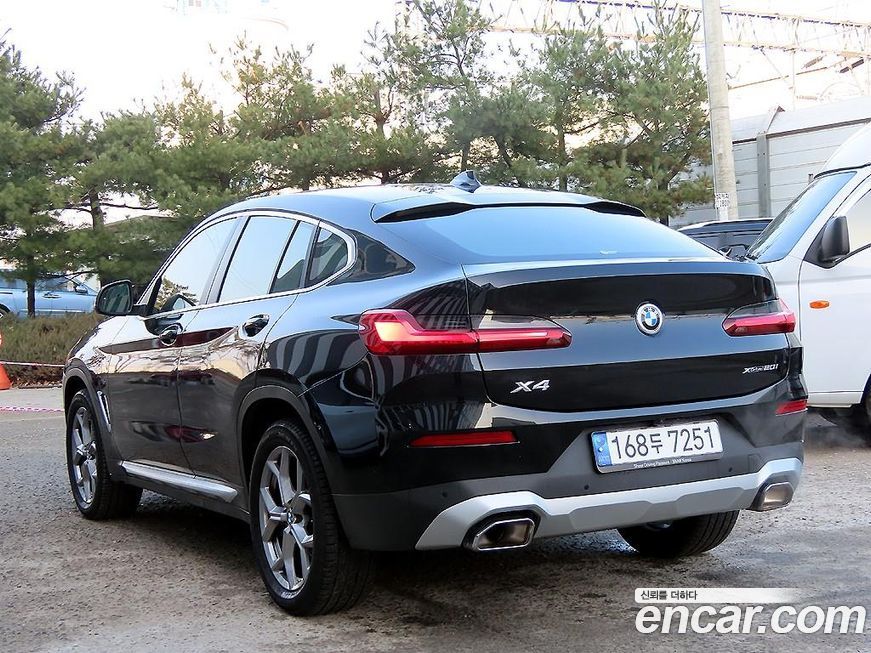 BMW X4 xDrive20i xLine, 2023