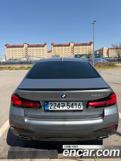BMW 5-Series 523d M Sport, 2023