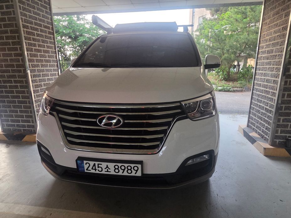 Hyundai Starex 4WD Camping car, 2021