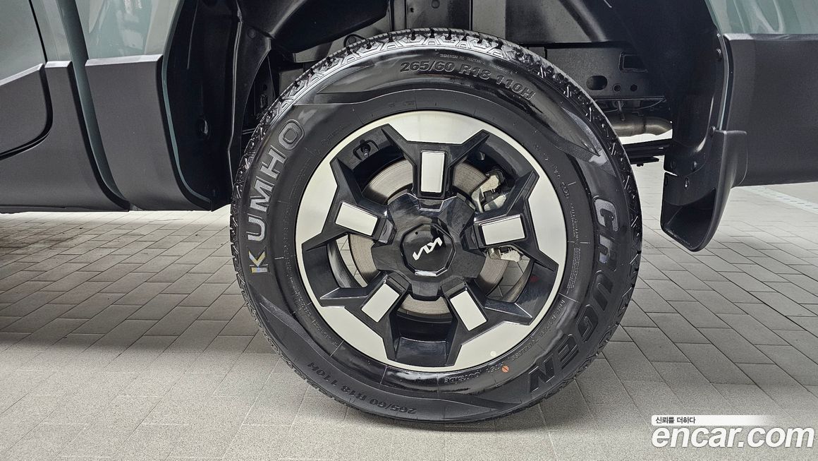 Kia Tasman 2.5T Gasoline 4WD, 2026