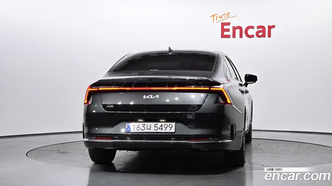 Kia K8 2.5 Gasoline 2WD, 2025